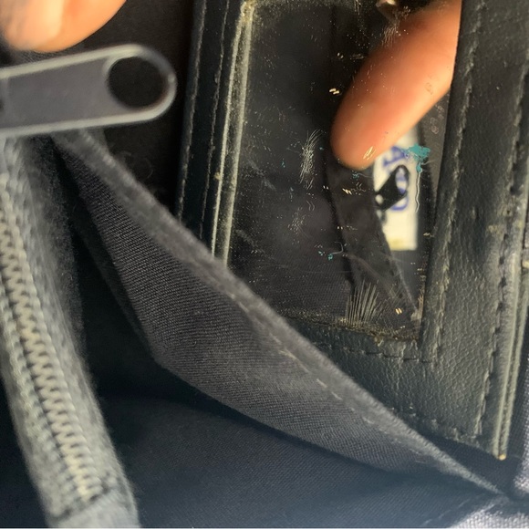 Black‎ multipocket crossbody travel bag - Picture 8 of 14